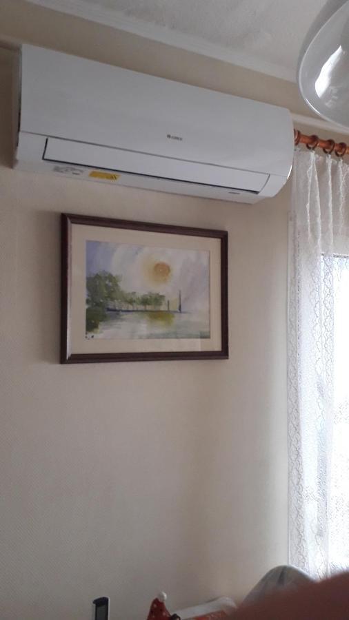 Annika Apartman Eger Exterior foto